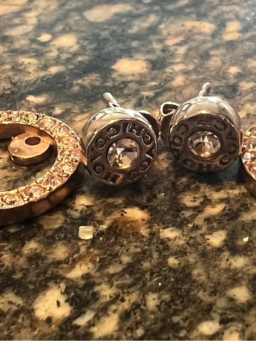 Authentic coach Crystal Accent Rose Gold Tone Stud Earrings - - Picture 1 of 2